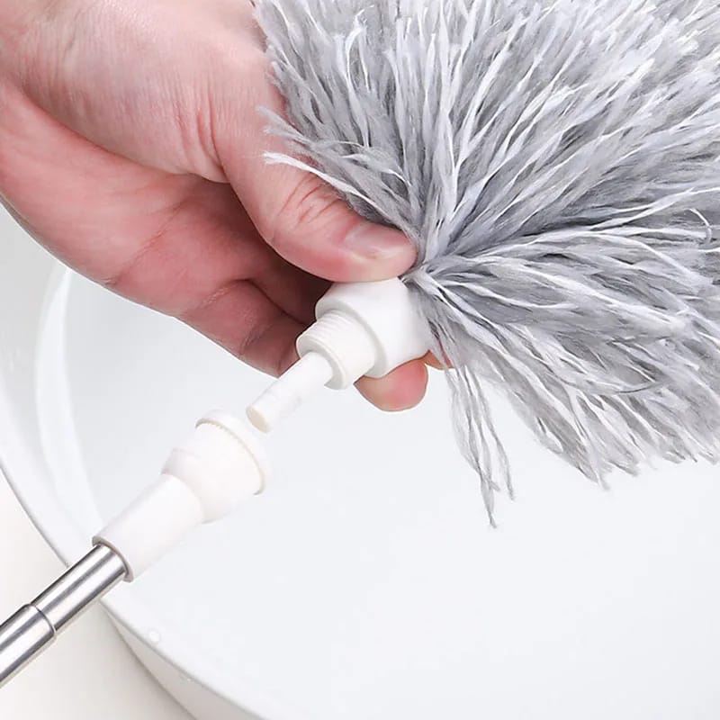 Extendable Microfiber Duster with Bendable Head – Washable & Reusable Cleaning Too